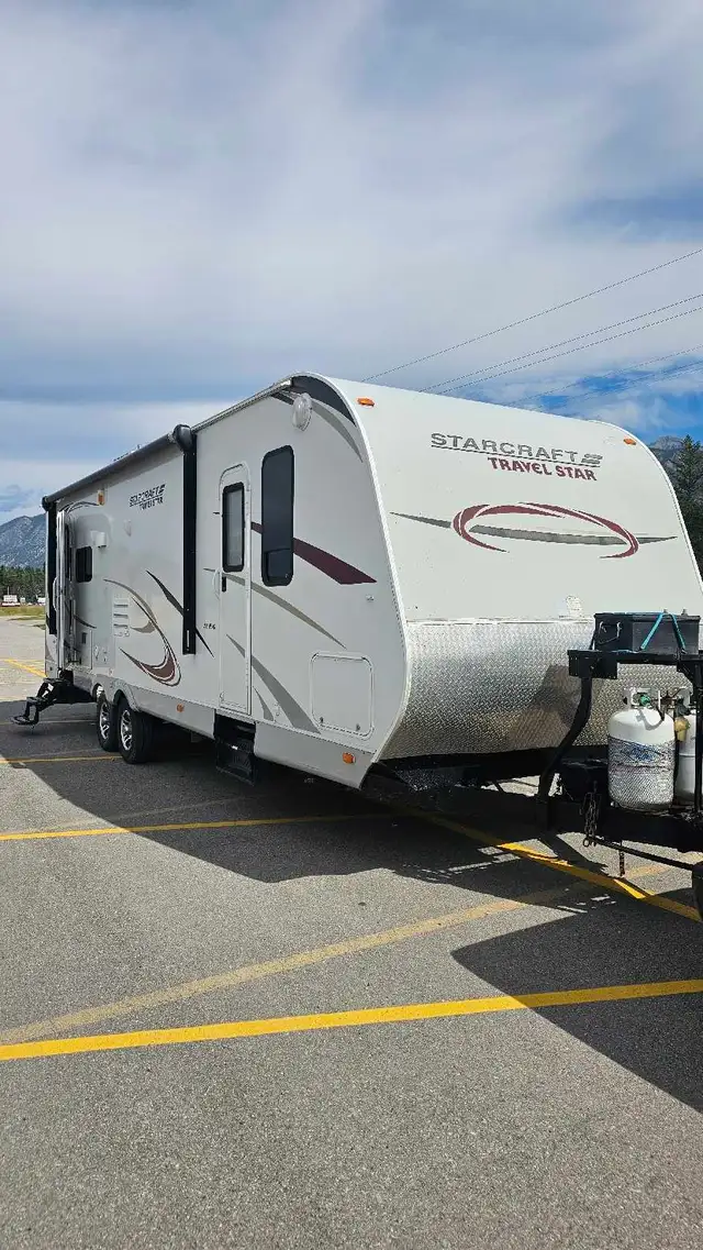 2013 Starcraft Travel Trailer in Travel Trailers & Campers in Cranbrook - Image 2