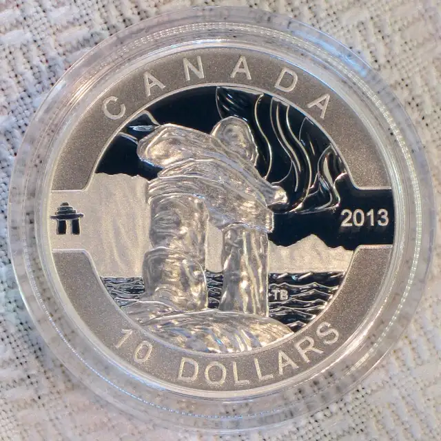 Inukshuk (2013) O Canada Series 1/2 oz Pure Silver Proof Coin in Arts & Collectibles in Kelowna - Image 2