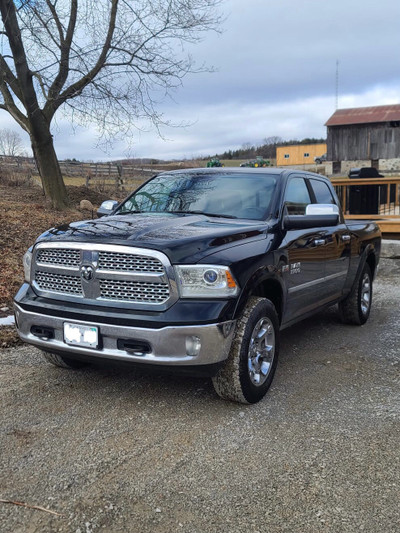 Ram 1500 Laramie 2015