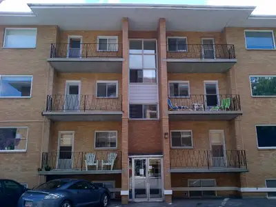 80 William Street (Beautiful Historic Downtown Kingston)