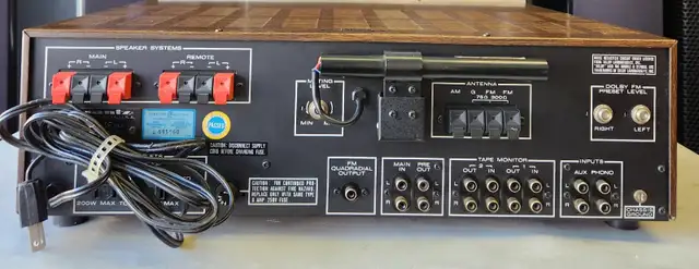 MARANTZ 2325 VINTAGE STEREO RECEIVER in Stereo Systems & Home Theatre in City of Toronto - Image 7