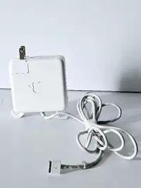Apple 85W Magsafe 2 Power Adapter  For Mac Book Pro 13 ,15 & 17 