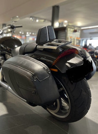 Harley Davidson V-Rod saddlebags
