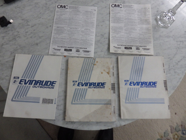 Evinrude Outboards  Factory Owners Manuals.  15$ in Powerboats & Motorboats in Thunder Bay - Image 2