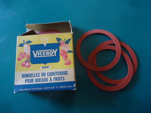 1940  2 Boîtes Rondelles Rubber Rings Boxes Bocaux Viceroy Rare dans Art et objets de collection  à Lévis
