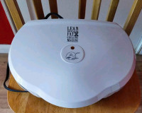 Large family indoor smokeless grill -; EUC 