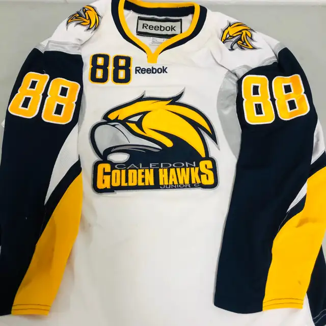 Caledon Golden Hawks hockey jerseys (individual & team sets) in Hockey in City of Toronto - Image 2