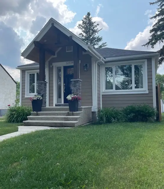 $375,000.00 Delton Cottage Move In Ready63008311326467121