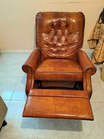 Vintage Recliner Immaculate Condition, View more