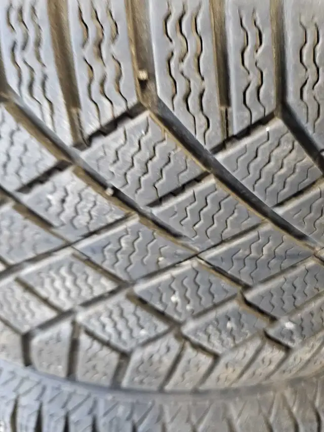 Winter Wheels & Tires 2021 BMW X1 - 5x112mm bolt pattern in Tires & Rims in Markham / York Region - Image 8