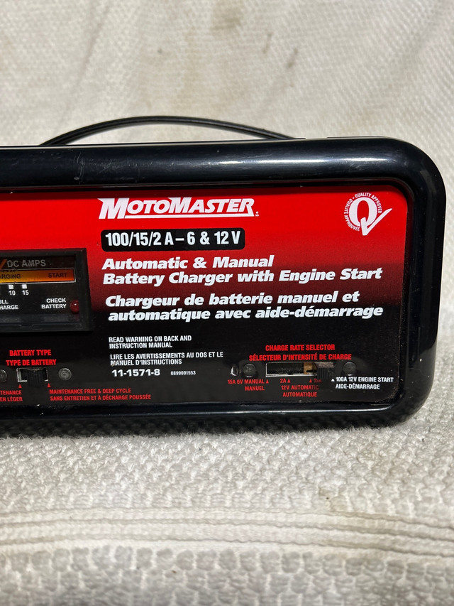 Motomaster battery charger  in Other in Windsor Region - Image 2