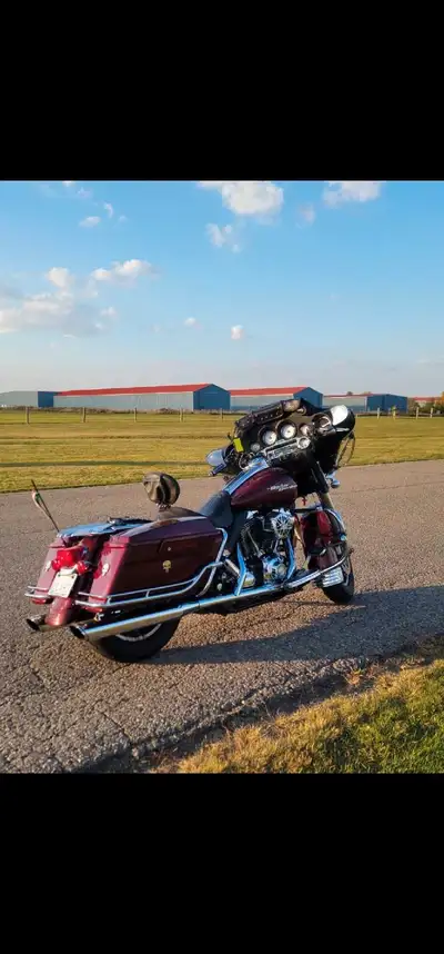Come check this beauty New tires New rear brakes New starter 58km Price is negotiable Hurry won't la...