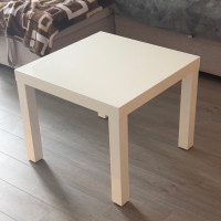 Small White Coffee/Side Table