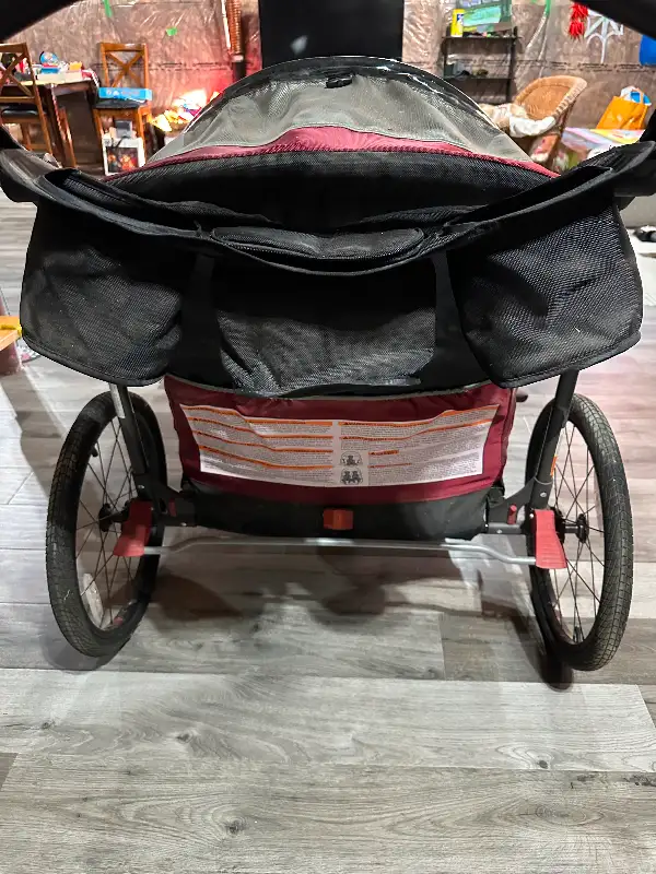 Jogging/running Strollers in Strollers, Carriers & Car Seats in City of Toronto - Image 4