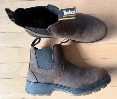 Timberland steel toed boots, women's 8M, 38.5 Euro. Worn once, View more