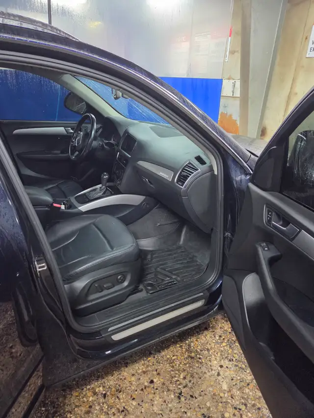 2011 Audi Q5 2.0 Premium Plus577405836969922562