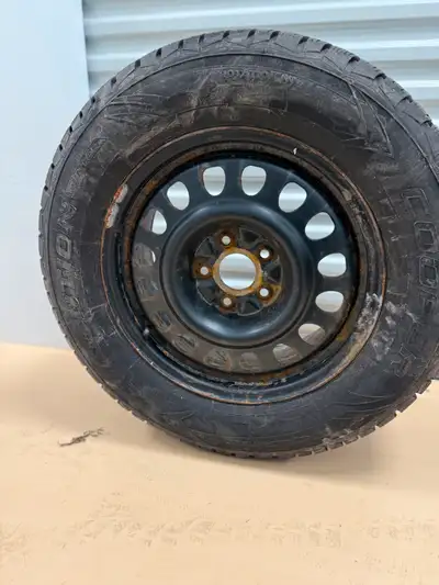 Set of 4 Tires with rims 290$ for all Bolt pattern 5x127 Centerbore 71mm Winter tires Cooper tires E...