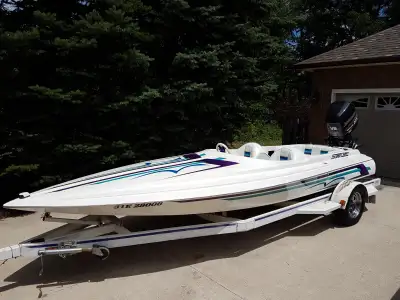20 ft. Sleek Craft SST Jack plate, Hydraulic Steering 225 Johnson Venom Runs excellent. Trailer incl...