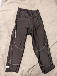 Garneau 3/4 length padded biking pants