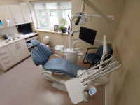 Refurbished Adec Dental Chair Light Delivery Equipment