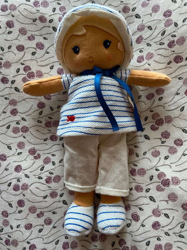 Petite poupée Kaloo neuve (t188) dans Jouets et jeux  à Ville de Montréal