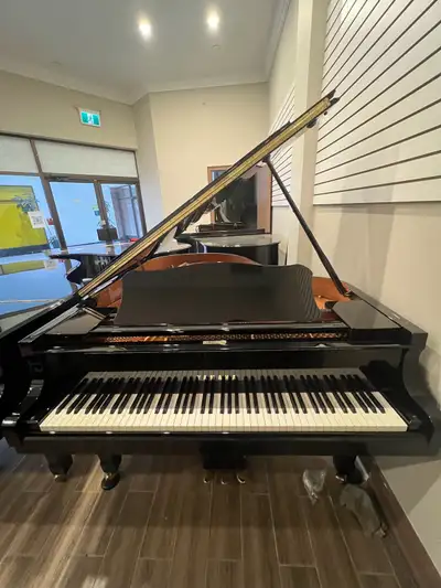 Most Popular Yamaha Grand Piano Model C3 Made in Japan Manufactured in the year of 2003 Great Condit...