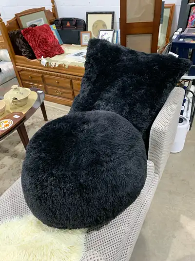 Set of 2 Black Fluffy Throw Pillows, View more