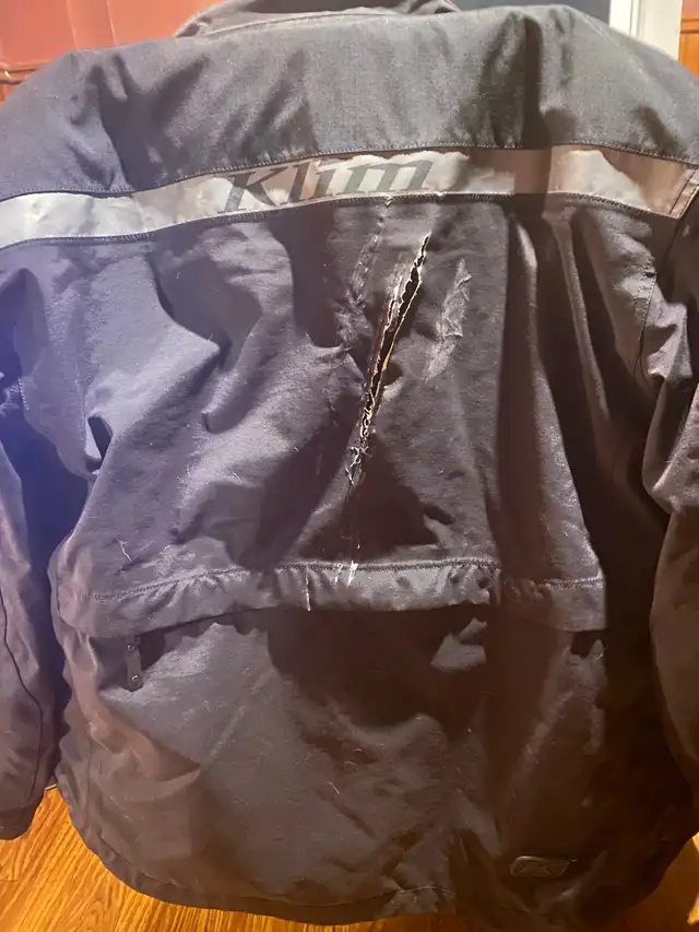 Klim Blade Gore-Tex Jacket(s) in Other in Saint John - Image 8