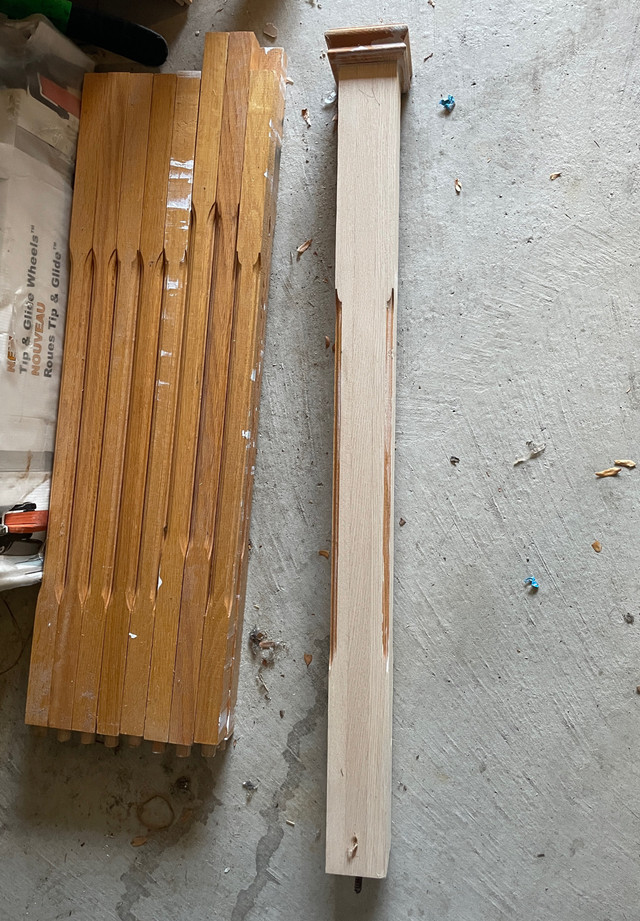 Free 16 used oak Stair spindles and 1 post in Floors & Walls in Mississauga / Peel Region - Image 2