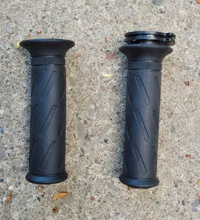 2006 Suzuki DL1000 V-Strom parts removed from bike at approx 6000km. OEM Hand grips and throttle tub...