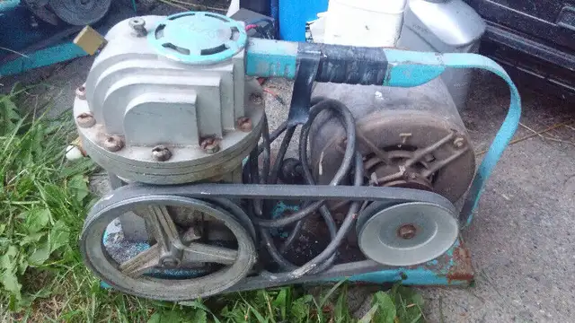 PAINT SPRAYERS   PLUS in Power Tools in Kamloops - Image 6