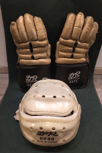 D&R Vintage Hockey Gloves & Helmet - Daignault - Rolland