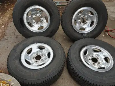 11/32 tread on one, 10/32 on the other 3. New is 12/32 so these have years left in them. Rims are st...