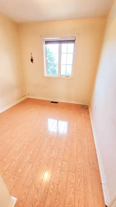 Private room for rent