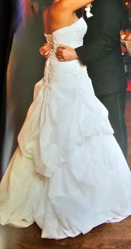 Sottero & Midgley Haute Couture Imperial Wedding Gown in Size 10 in Wedding in Ottawa - Image 11