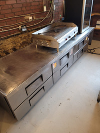 Chef's base - True Refrigeration 9ft/110in