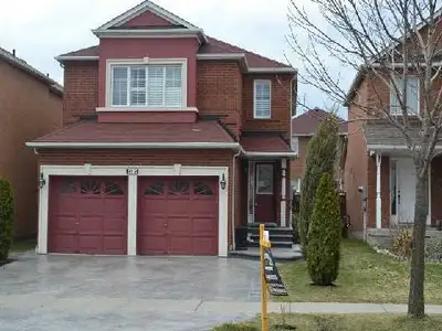 Available from August 16, 2025 A beautifully maintained 4-bedroom detached home featuring separate d...