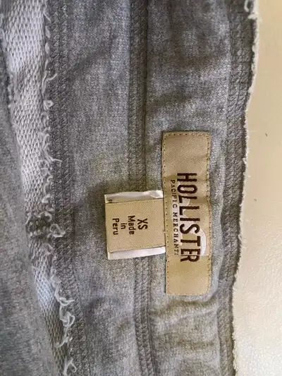 Hollister grey xs skirt, View more