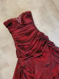 Christopher Henry for Joli Royal Burgundy Grad Dress, Size 2 