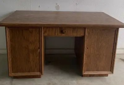 Estate sale: Desk has oak finish. Durable, made by a German finishing carpenter. Has 3 drawers on ea...