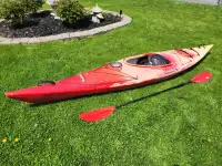 12ft ClearWaterDesign Muskoka kayak + Paddle
