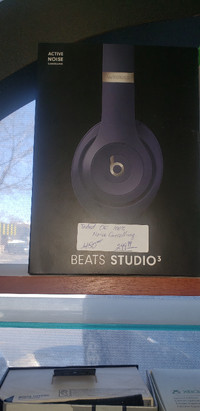 Beats studio 3 bluetooth headphones - brand new - sealed