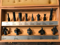 FREUD (91-100) - 13 piece router bit set (1/2” shank)