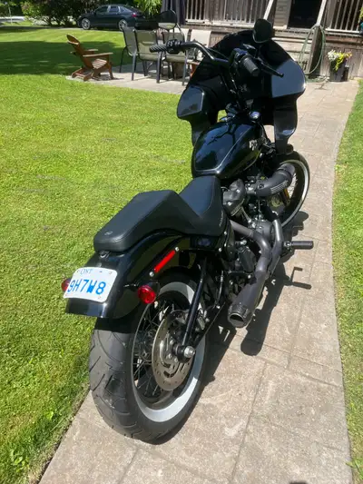 Mint condition, unique Street Bob Tons of additions done to the bike. Priced to move. -FXR repop fai...