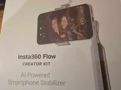 Insta360 Flow Creator Kit AI-Powered Gimbal Brand new sealed, View more