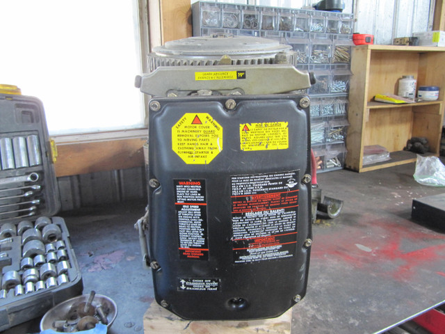 1981 70 hp Evinrude outboard motor in Other in Thunder Bay - Image 3