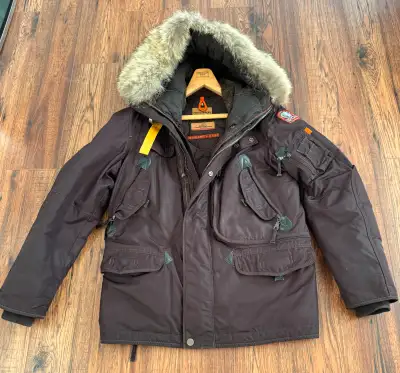 Men's Size L ParaJumper Jacket, Masterpiece Series Jacket. Dark Brown, Real Fur, Detachable Vest. Mi...
