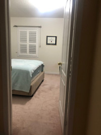 Room for Rent in Mississauga (Eglington & Kennedy)$950