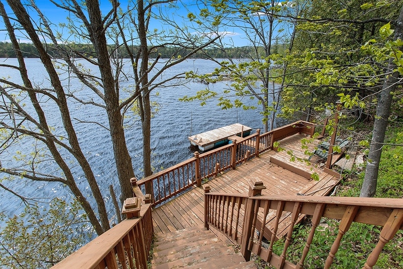 Cottage for sale Houses for Sale Renfrew Kijiji
