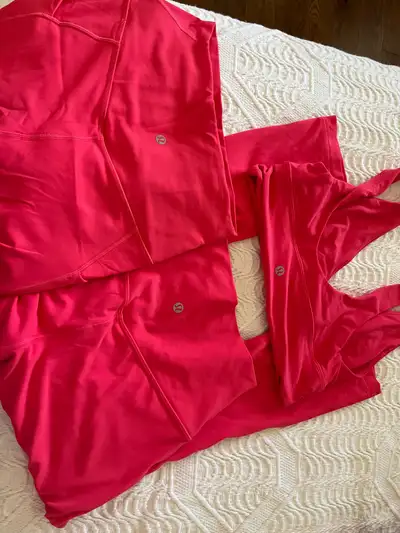 Lululemon align Set, View more